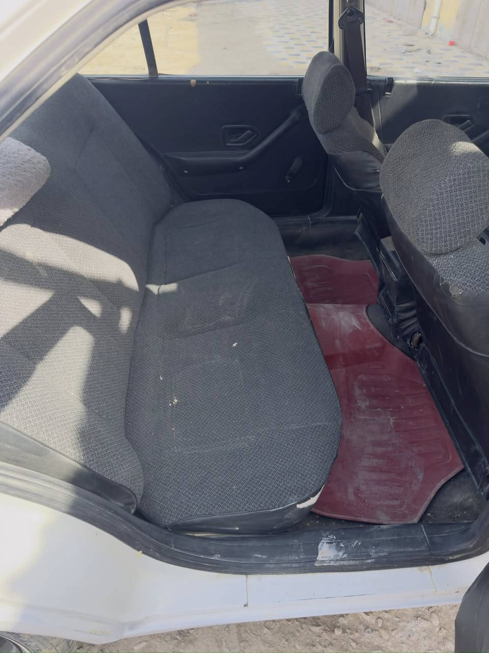 بيجو روا سياره جاهزه واسط مكينه بيها بخار وكير كسل جديد حته تبريد يشتغل واسط تحويل مباشر بكان كوت مركز سعر٢٦ سياره بلاديه كلها رقم***********
