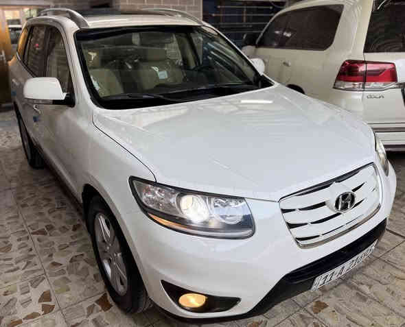 ( سنتافيه 2011 ) اني مكلف بل نشر رقم صاحبه او اتصل
(فول 1 علا 1  )
مكفوله من ضربه وصبغ مكفوله كفاله عامه 
 جديده لوك  نضيفه مال بيت بسمي 
ماشيه 82 الف حقيقي سياره بلاديه 
(مواصفات ) فول 1/1
(بصمه )
(فتحه)
(يده نيكل) 
(حساس خلفيً ) شاشه اصليه 
(كامره خلفي) دبل ايرباك
(فور ويل دفع رباعي)
7 راكب 3 قطع تبريد )
6 سلندر محرك 3500)
(تحكم ستيرن جهتين )
(مرى شفط ) 
(تبريد جكمجه) 
(كرسي كهرباء )
  شراي يتصل او يدلل
مكاني  بغداد    رقم ***********
