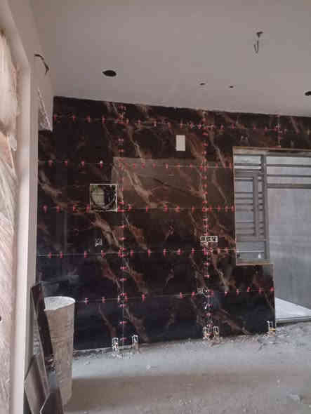 خلفه تطبيك ارضيات وبايات درج
*********** حمودي 
متواجد خاص واتساب 
متفرغ حاليا
