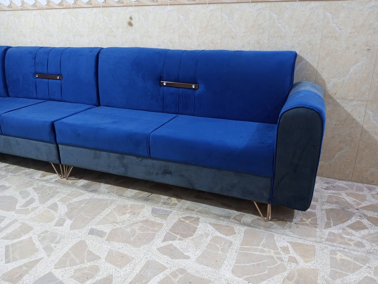 جديد جديد أجاكم العيد  تخفيف السعر عرض خاص 
تخم ديوان 11 نفر السعر 335 نجف اكو توصيل بكروة نجف الاشرف *********** نجف اكو توصيل بكروة نجف *********** نجف
