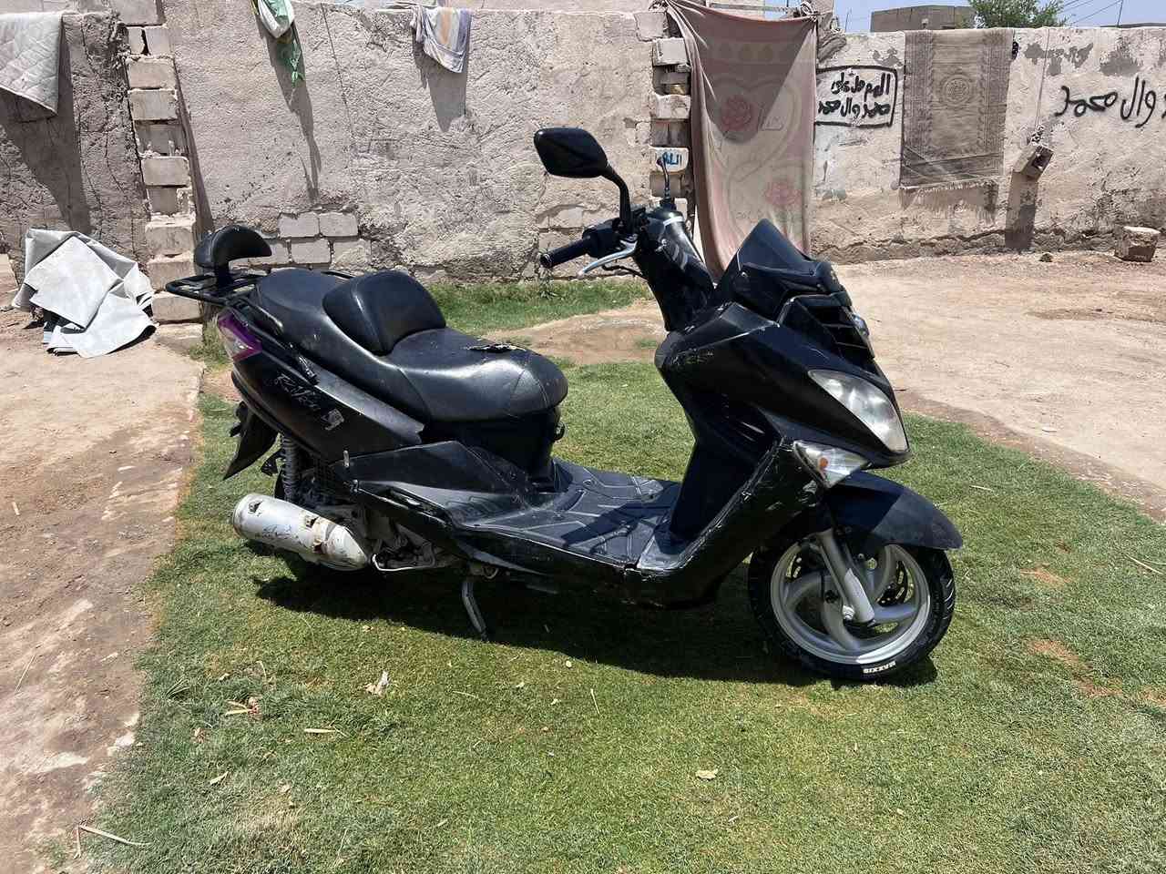 سلام عليكم شباب دراجه للبيع سرعته 140.   بس بيه شغله وحده تسوي مال السرعه بي عطل شويه  ماتمشي حيل ال تسويه يرجع طبيعي شعدك نزل مراوس. واتساب ***********
