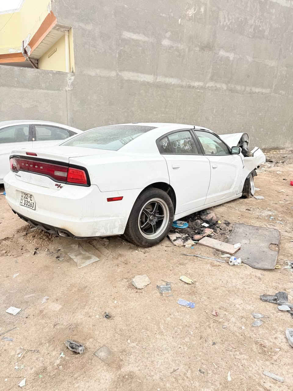 السلام عليكم جارجر وارد كندي موديل 2012 رقم اربيل دولي تحويل وكالة مضمونة مكينة 3600 ابيع على حادثها مكان السيارة بالبصرة السعر مناسب شراي يتصل ويدلل 
‭0775 557 7656‬ البصرة, العراق
