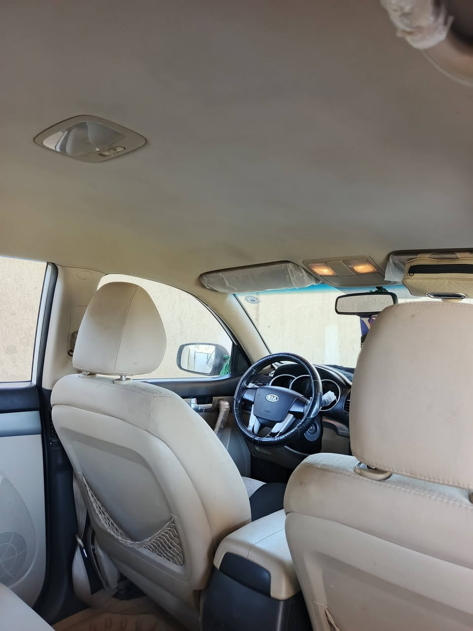 بسم الله الرحمن الرحيم
سورنتو موديل 2013 للبيع رقم إنكليزي بس بارد بيه كربلاء الحسينيه السعر 145 وبيه مجال الهاتف ***********
