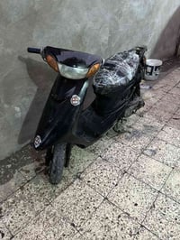 عصفوريه للبيع محرك مابي شي بس كهربائيات  محتركه والكفرات الخلفيه ماكو ...