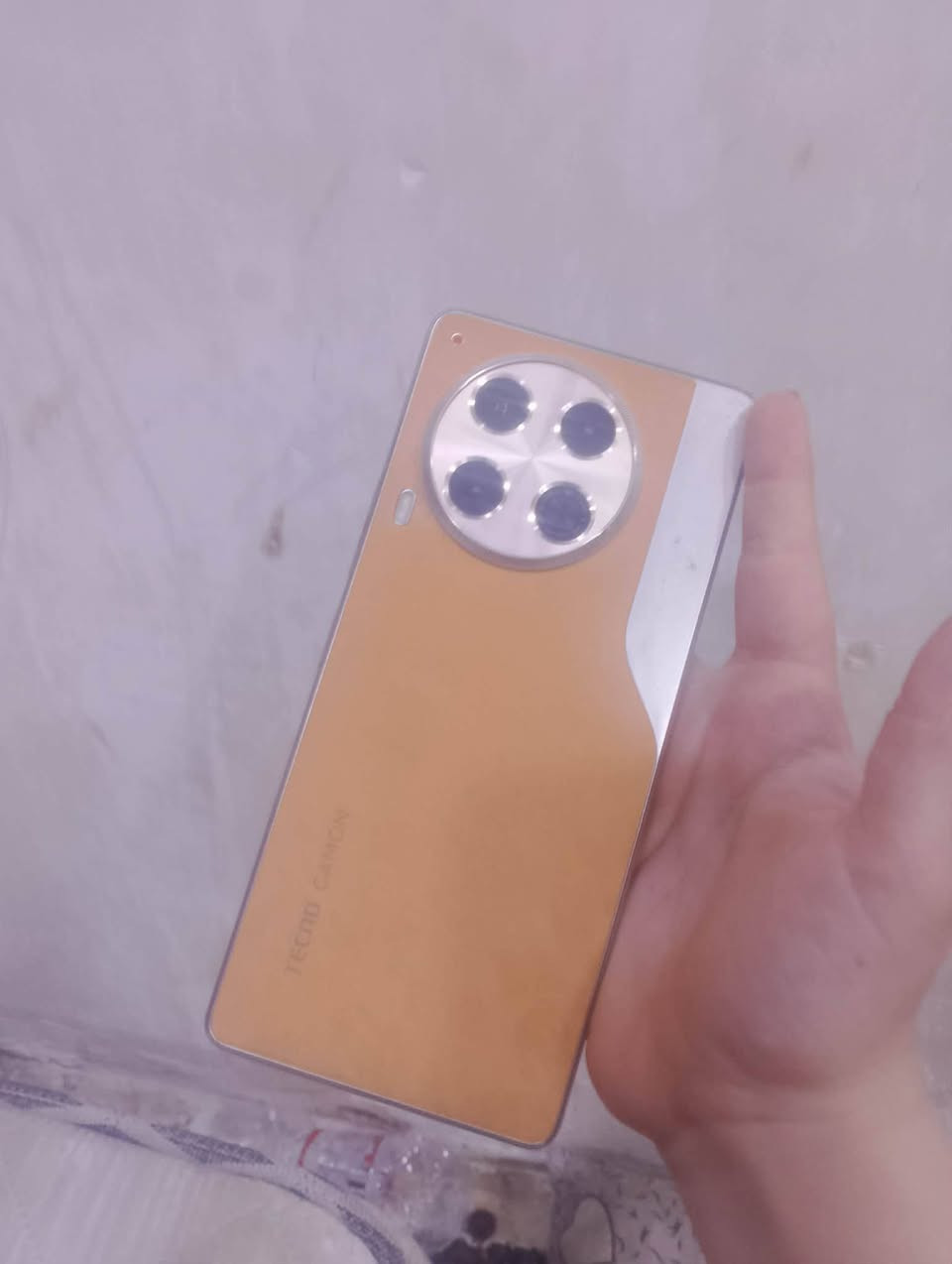 هاتف مستعمل TECNO 30  تيكنو  تفاصيله  تغزين 286 غيغابايت  معالج helio G99 Ultimate كامره اماميه 50m كامره خلفيه  50m+ols+2m بطاريه   5000mah  شاشه 1080x2436  سعر هاتف     تلاث ميه ألف  رقم هاتف واتس اءب  7742379757


**إذا كنت صاحب هذا الإعلان وتريد حذفه لأي سبب، رجاءا أرسل رسالة إلى الدعم الفني**