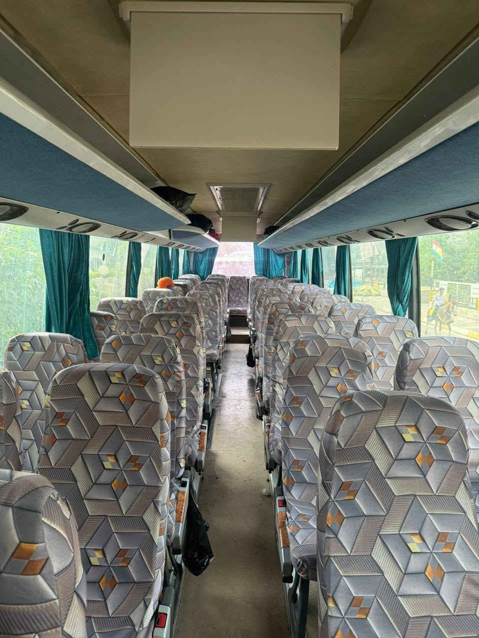 السلام عليكم ام السيوف للبيع 60نفر تبريد أبو الزعانف كركوك واقع حال للاتصال *********** مكاني بصره
