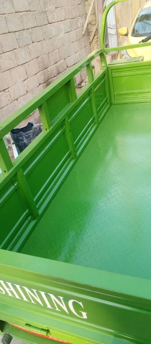 السلام عليكم ستوته للبيع مديل 23 دخول جديد مكفوله كفاله عامه  حته من الشخط صاله شهرين  طالعه من المعرض كربلاء حي الغدير غير متواجد على الفيس 2500 وبيه مجال بصيط  ***********
