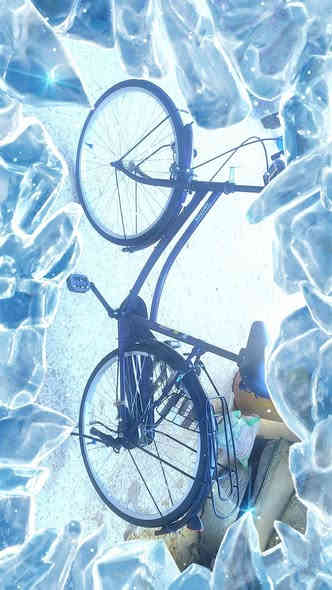 السلام عليكم خوان بيسكل مديل ٢٠٢٣ لون مميز نضيف عنوان كوفه *********** سعر 150
