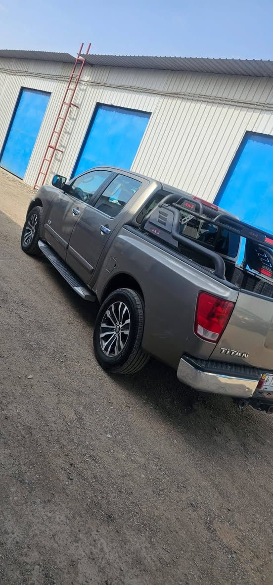 جبتلك حلال المشاكل بر سفر ونسة عمل حمل مسواك كلشي تصير واليكتلك #بسعر_نيسان_هندي تهفي شوف التزويد

منظومة غاز ايطالي

شاشة تسلا

محجر TRD

دوشمة اصلية TRD

السياره نيسان تيتان V8 محرك 5600 موديل 2006 طابه كلين بدون حادث رقم بغداد بيهه شاشه وكامره خلفيه ومنضومه غاز تشتغل غاز بانزين وبيهه ترتيب بالغرفه بيهه البنيد مصبوغ والقماره جارده كير ومكينه بلادي مامفتوح ولامبدل تخم تاير جديد ..

مكانه الصبح شارع فلسطين شارع الظلال بليل بالبلدياا

بدوووووووون مراوس

#السعر_الطلب_في_التعليقات

ملاحظة بيه خلل بعدد المحاور بسنوية لازم تتعدل

***********
