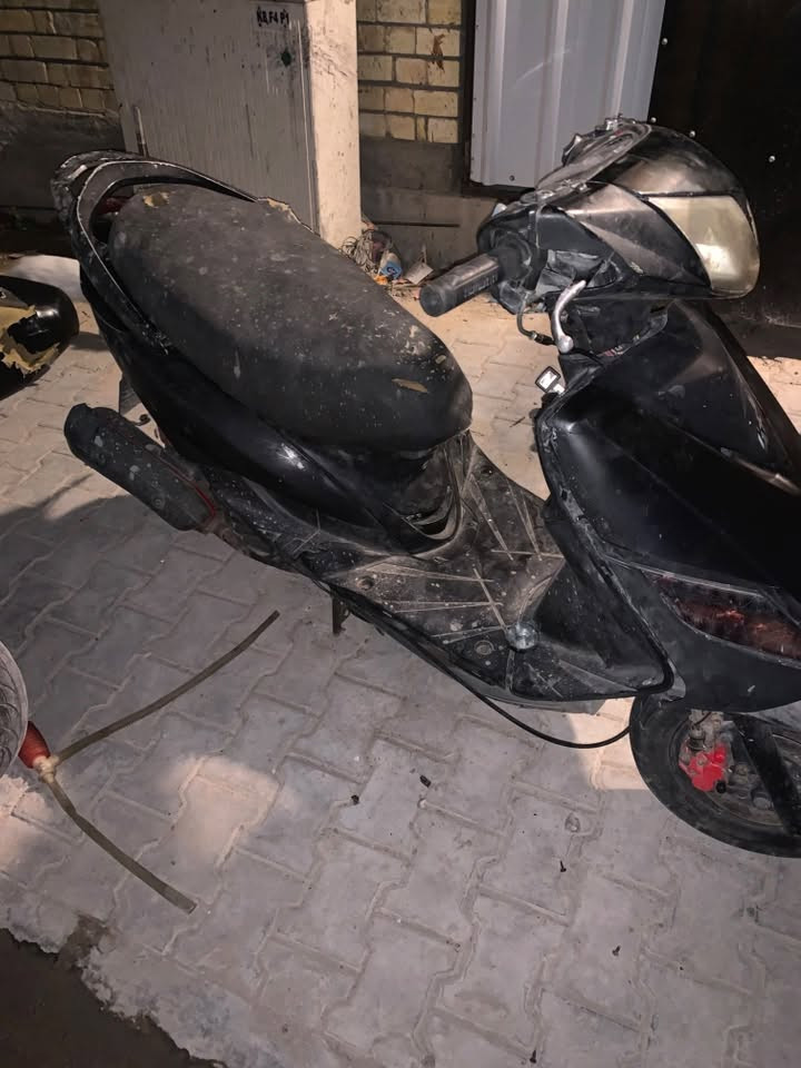 السلام عليكم دراجة ثعلب للبيع بيها تبخير دراجة حلوة بس يرادلها تجفيت بيها كلج خلفي RGS سعر250مكان الاعضمية ***********

