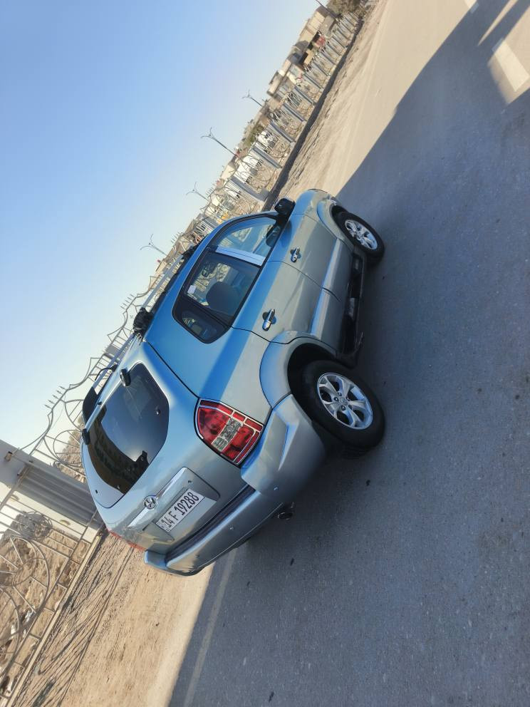 توسان خليجيه موديل2009(السعر85)
(***********)محرك٢٠٠٠دوش وكير كفاله بيها طخه جاملغ خلفي خفيفه كلش تبريد ثلج حداديه جديده تخم تاير جدد كهربايات كلها شغاله رقم بصره نكليزي السنويه لغايه28
عنوان السياره البصره *********** البصرة, العراق
