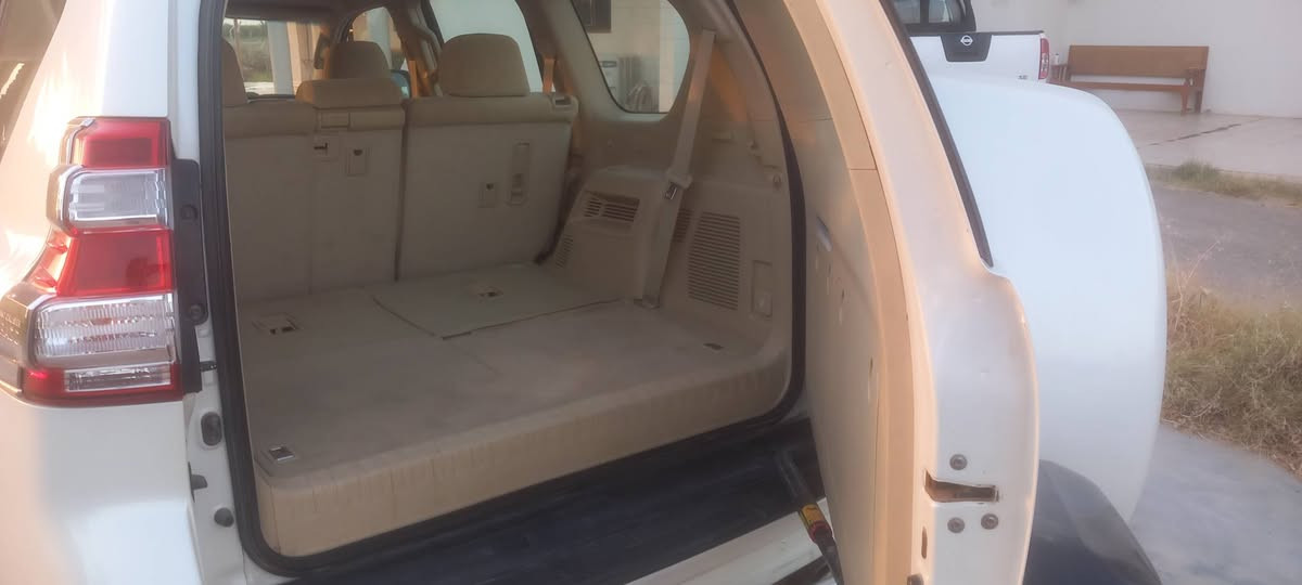 برادو ٢٠١٦ محرك ٦ سلندر ماشيه ١١١ الف للبيع رقم اربيل بسمي تحويل ثاني يوم 
الشراي يتصل ***********
