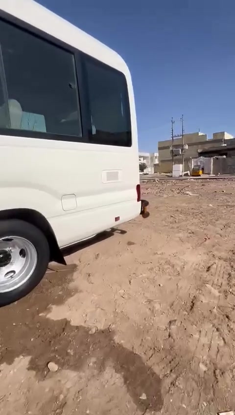 سلام عليكم كوستر للبيع موديل 17 بيه لبجم تبخير لكويت وشبر يم قبق لبانزين سياره جاهزه للخير  سعر ب430 مكان سياره عماره وباقي تفاصيل يم راعيه رجاء اني مكلف بلنشر  ***********
