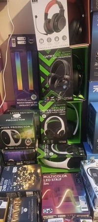 للبيع تريد قطع  تريد شلع  07729070314 واتساب  اليبورد ٢٢ الف  السماعه ...