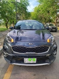 سبورتج 2020وارد امريكي حادث بابين بصف السايق ماشية 62000 قابل للزيادة ...