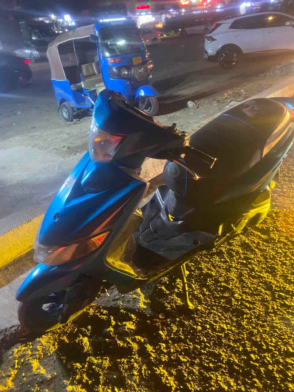 دراجة Gtr حديث ازرق دراجة مكفولة ملاحضاتها الماصدة الامامية بيهة فطر تتعالج رايدهة
ب 920  او بيهة مجال مكاني حي الاعلام رقم ***********
