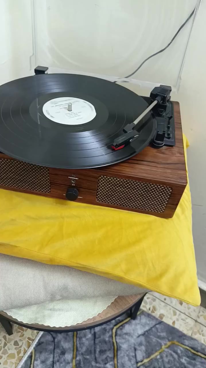 السلام عليكم كرام نظافه 90%السعر 30الف


**إذا كنت صاحب هذا الإعلان وتريد حذفه لأي سبب، رجاءا أرسل رسالة إلى الدعم الفني**