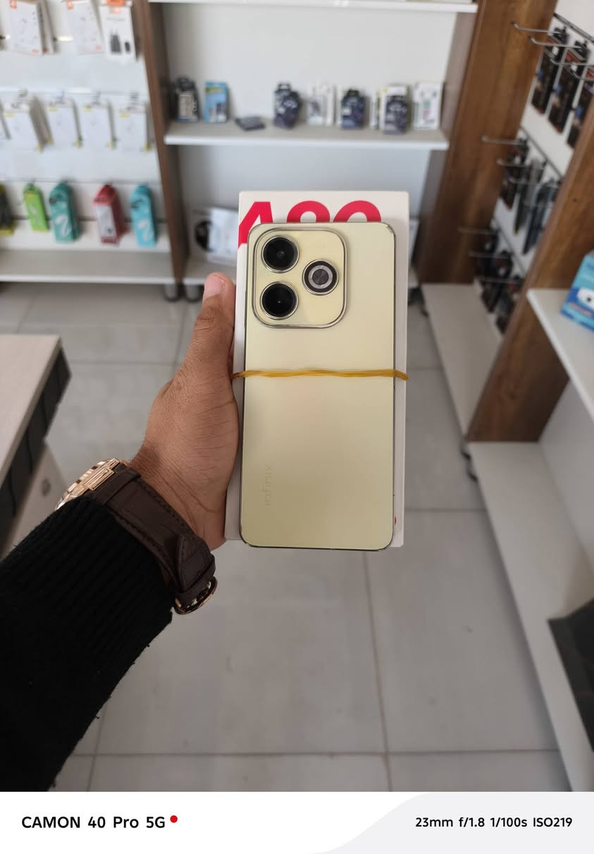 مجموعه تلفونات مستخدمه للبيع اسعار مناسبه توصيل جميع محافظات العراق ***********
