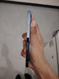 13برو باكس لبيع بطارية 86 ذاكره 256 امريكي  شريحه وحده  جهاز ما مفتوح ...