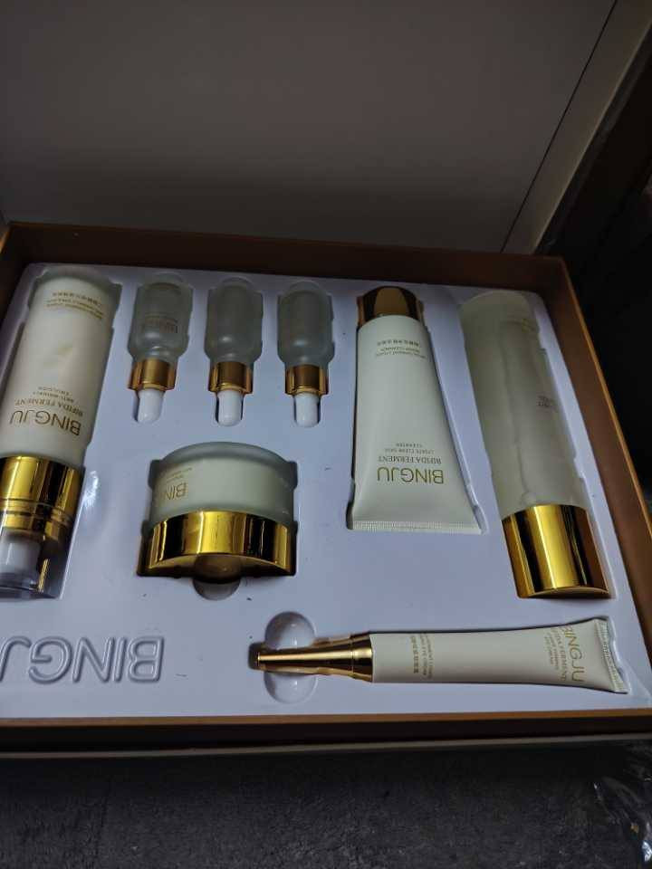 الأصلي والعالمي وصل والأسعار تفليش والماركه جنيني 👉


**إذا كنت صاحب هذا الإعلان وتريد حذفه لأي سبب، رجاءا أرسل رسالة إلى الدعم الفني**