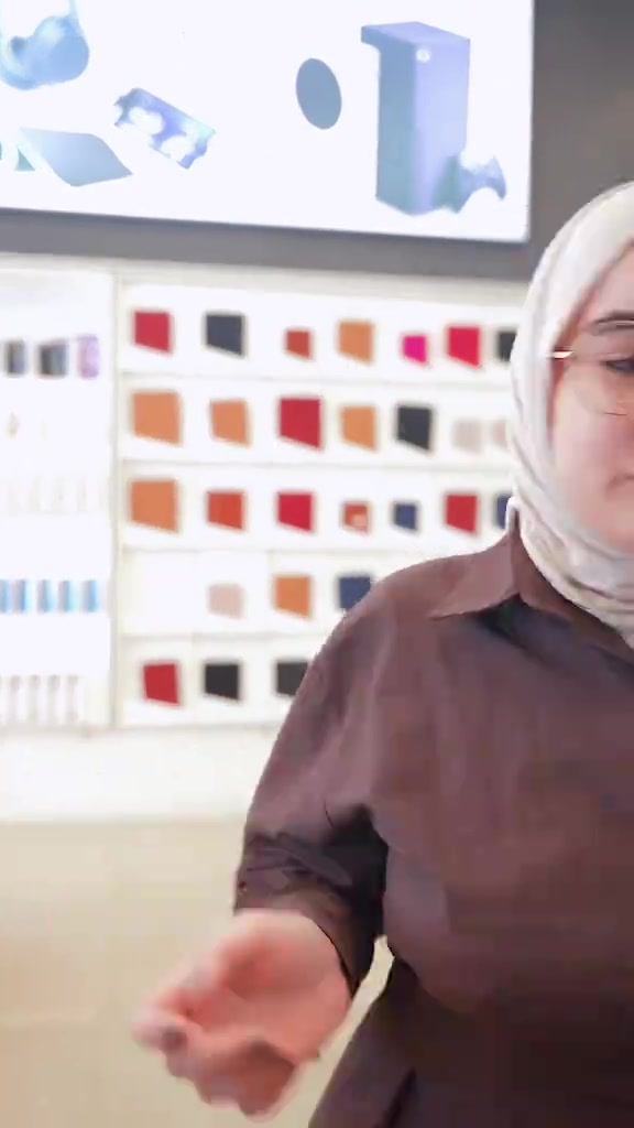 ⁨	إذا تدور على جهاز للاستخدام اليومي بدون قلق من الشحن، فـ Honor X7e خيار يستحق الاهتمام. ✨ ✅ بطارية 7500mAh ⚡ شحن سريع 45W 📱 شاشة 120Hz سلسة 📸 كامرة 50MP 💪 تصميم متين مع مقاومة رذاذ الماء والغبار 


**إذا كنت صاحب هذا الإعلان وتريد حذفه لأي سبب، رجاءا أرسل رسالة إلى الدعم الفني**