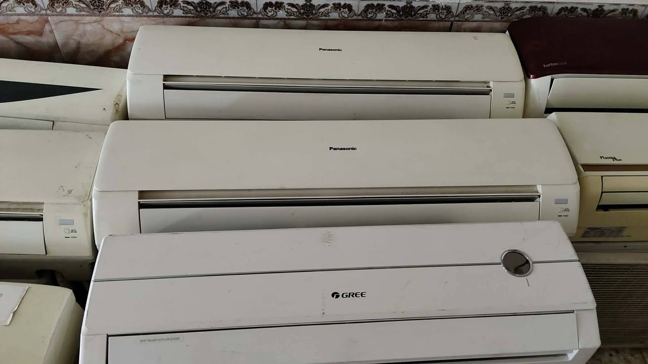 سلام عليكم وصلتني سبالت كافت نوعيات مكان الحمزة الشرقي حي 17
***********
***********
توسوت    الريان      كري    
بلسان      جبسون   الطحان
اواكس   بني سونك  جنيرال
دنكة       بيكو          الحافض
