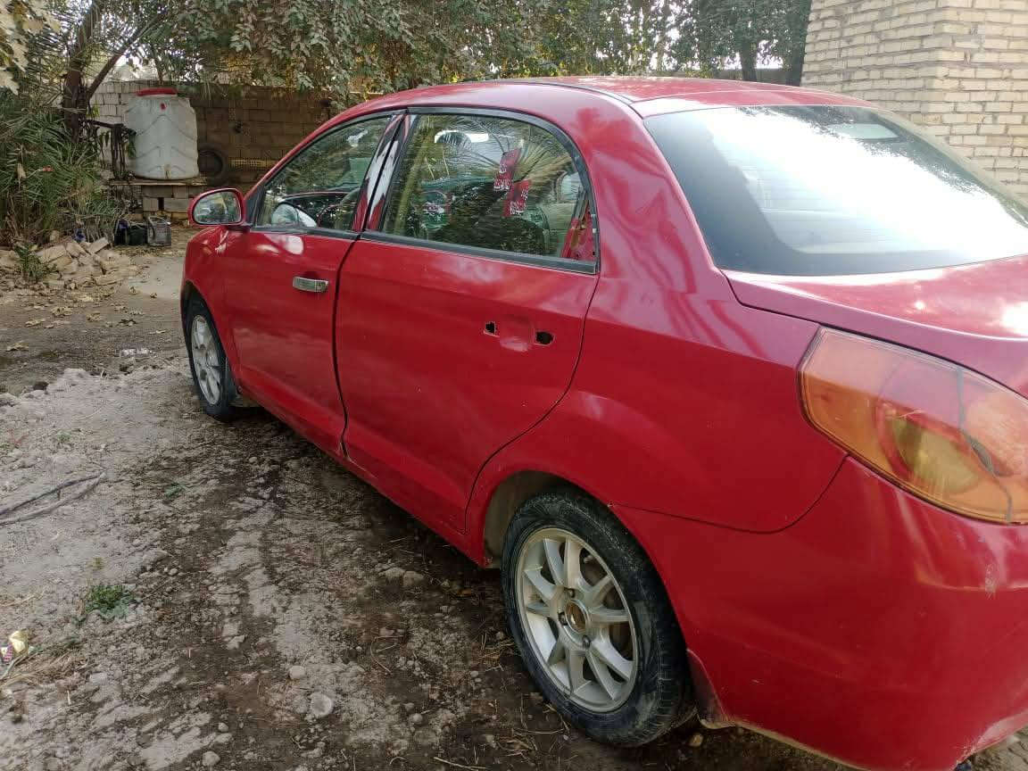 السلام عليكم شيري فلاوين 13رقم قادسيه دولي سنويه ال30وهزه جديده السياره كفاله من الضربه وتبديل مصبوغه اثر جراد فقط مكينه كير تبريد كهربايات كل جديد تخم تاير جديد السعر 32وبيه مجال المكان بابل الشوملي  او بابل مدينه القاسم ***********  السياره كفاله من الضربه
