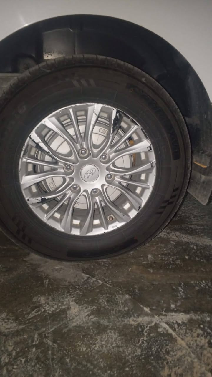 سلام عليكم عندي ويل ستاركس لبيع السعر 225 الف العنوان بغداد مجمع بسمايه قرب حلويات جدو تواصل ***********
