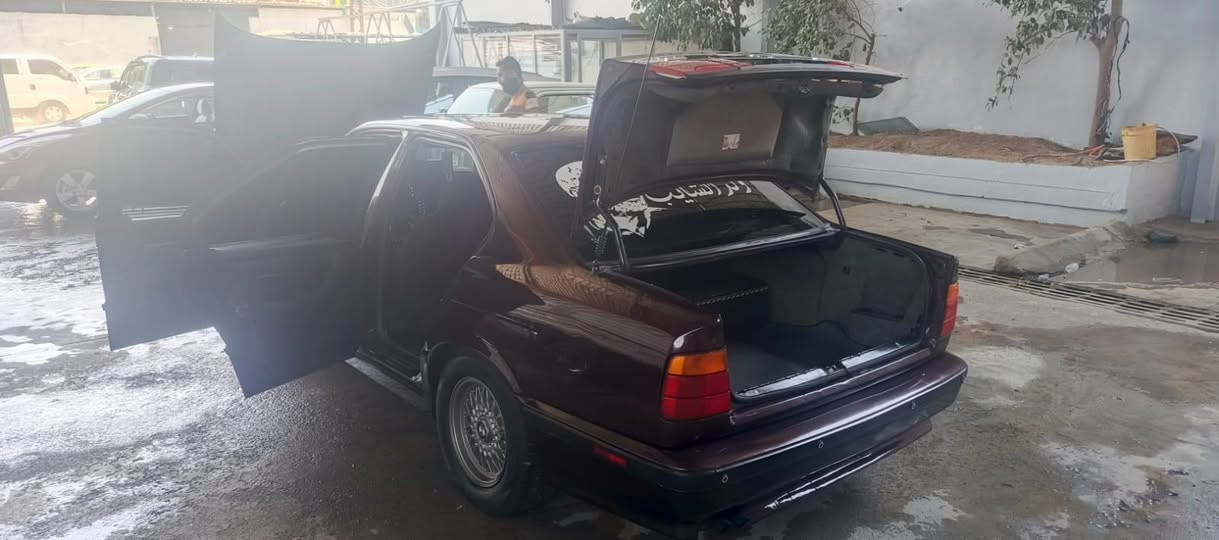 للبيع بيم موديل 93 صبغ جماليه اني الشرعي محرك كير كبس شرط حجم 525   ***********
