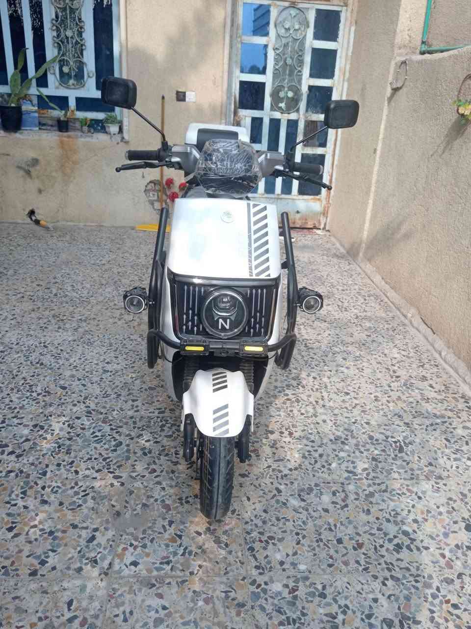 السلام عليكم ورحمة الله وبركاته دراجه للبيع بطاريه ليثيوم الموديل 2025 استعمال قليل السعر 900 وبيه مجال كامل مواصفات عل فحص


**إذا كنت صاحب هذا الإعلان وتريد حذفه لأي سبب، رجاءا أرسل رسالة إلى الدعم الفني**