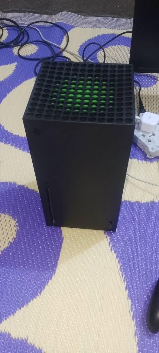 سيرس x 
كامل ملحقات 
سعر 650 بي مجال 
مكاني بغداد الحسينيه المعامل 
ما عدي توصيل


**إذا كنت صاحب هذا الإعلان وتريد حذفه لأي سبب، رجاءا أرسل رسالة إلى الدعم الفني**