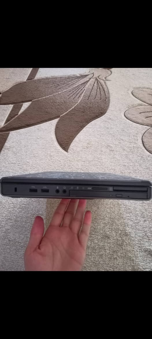 عربی - کوردی
سڵاوتان لێ بێت، 
شتی تایبەت و دەگمەن 
لاپتۆپی Workstation بۆ کاری ئەندازیاری و مۆنتاژ و یاری، مۆدێلی M4800 
 DEEL
تایبەتمەندیەکانی مارکەی 

 پڕۆسێسەری i7 4610m، فرێکوێنسی بەرز 3.0 کیلۆهێرتز
 ڕام ٨ کیلۆگرام
 هاردێکی خێرا 256 ssd
 شاشە 15.6
 کارتی گرافیکی دەرەکی: Nvidia 2 و Share 4 Kika
 کارتی ناوخۆیی Intel GD
 کیبۆردێکی عەرەبی-ئینگلیزی
 ویندۆز ١٠ پرۆ
 بارگاویکەرەوەی ٢١٠ وات و بەشی ٤ بۆ ٥ سەعات بەکار هێنان دەکات بە لایەنی کەم 
 ، مەودای سادە
 هەموو دەروازەکان ئامادەن، DisplayPort، AGD، VICA، SIM card.ئامێرەکە بۆ بابەتی ئەندازیاری، AutoCAD و هتد، هەروەها یارییەکانی شەڕی PUBG GT5 بە هەمان شێوە.
زۆر زۆر خێرایە لە بەکارهێنان 
زۆر زۆر پاکە 
بە زەمانی ٢٠ ڕۆژ دەفرۆشم 
نرخی 275,000

السلام عليكم لابتوب ورك ستيشن للشغل الهندسي و المونتاج و الالعاب موديل m4800
دل مواصفات

معالج i7 4610m تردد عالي 3.0 كيكا هرتز
رام 8 كيكا
هارد سريع 256 ssd
شاشة 15.6
كرت شاشة خارجي انفيديا 2 و شير 4 كيكا
كرت داخلي انتل اج دي
كيبورد عربي انكليزي
وندوز 10 برو
شاحن 210 واط
السعر 275,000 بي مجال بسيط 
جميع المنافذ موجودة دسبلي بورت اج دي فيكا سيم كارت الجهاز مخصص للامور الهندسية الاوتوكاد و غيرة كذالك الالعاب ببجي


**إذا كنت صاحب هذا الإعلان وتريد حذفه لأي سبب، رجاءا أرسل رسالة إلى الدعم الفني**