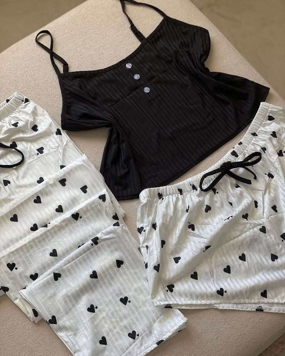 بسم الله الرحمن الرحيم 

اللهم صل وسلم على نبينا محمد وآل محمد 

تراك نسائي ثلاث قطع

خامة كريشة مطاط

فري سايز لحد ٨٠ كيلو


**إذا كنت صاحب هذا الإعلان وتريد حذفه لأي سبب، رجاءا أرسل رسالة إلى الدعم الفني**