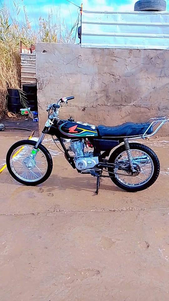 *********** دراجه للبيع هذا لرقم موجود يريد يخابرني دراجه كلگ دوانيه.
