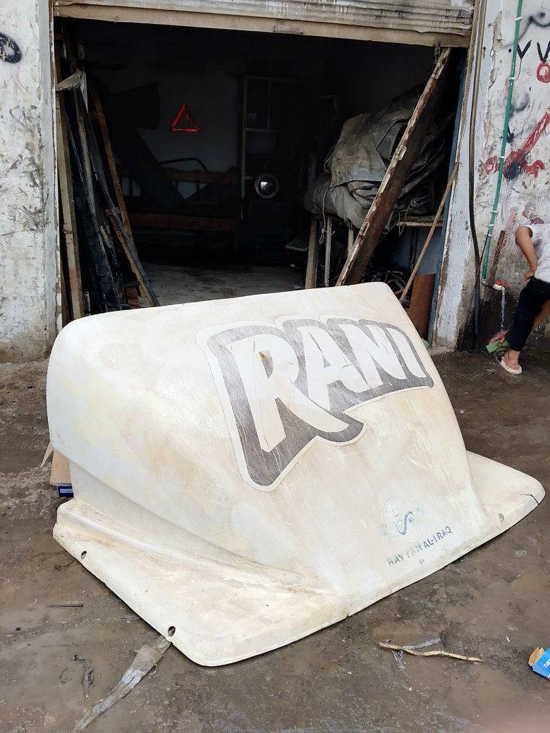 السلام عليكم 
يوجد لدينا غراض سيارة كنتر 
يوجد لدينا صناديق سبايدرات تانكيات
كاسحات بديات بوب الورة بطاين بوب غراض الغرفة 
موجودة جكمجات كلها موجوده مكان ديالى خان بني سعد 
بادارة حجي ناصر لبيع البديات والمحجرات غراض كلة مستعمل بس نضيف ***********
