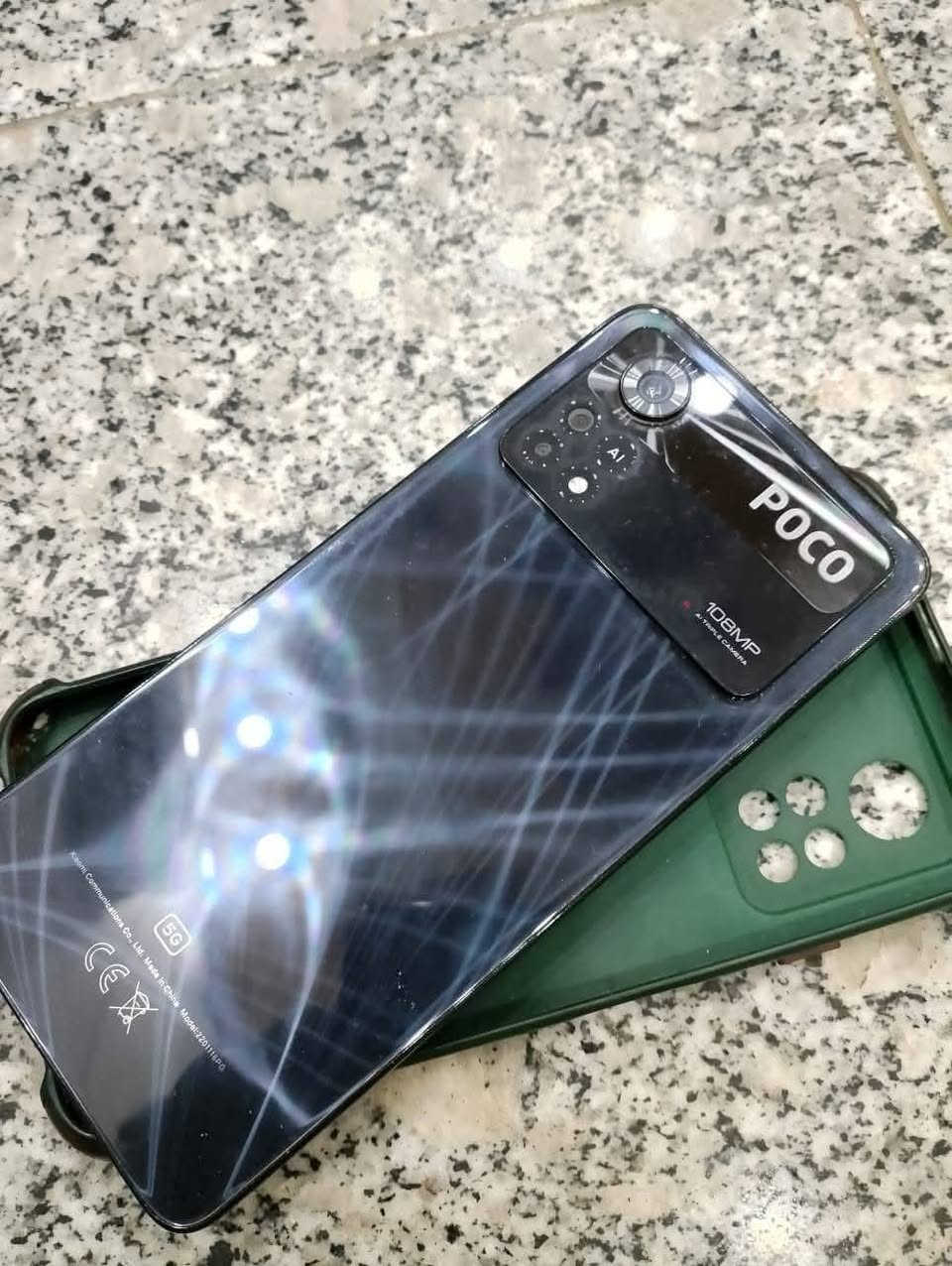 السلام عليكم
جهاز بوكو X4 برو 5G
ذاكرة 256 عشوائية 8+8=16
شاشة 120 هرتز ببجي 60 فريم
ملحقات كارتون مكفول كفالة. عامة 
فقط فطر بلشاشة فوك مامثر على اللمس 
مكاني كولجو سعر 125 الف او مراوس اتصال او مراسلة الصفحة ***********
