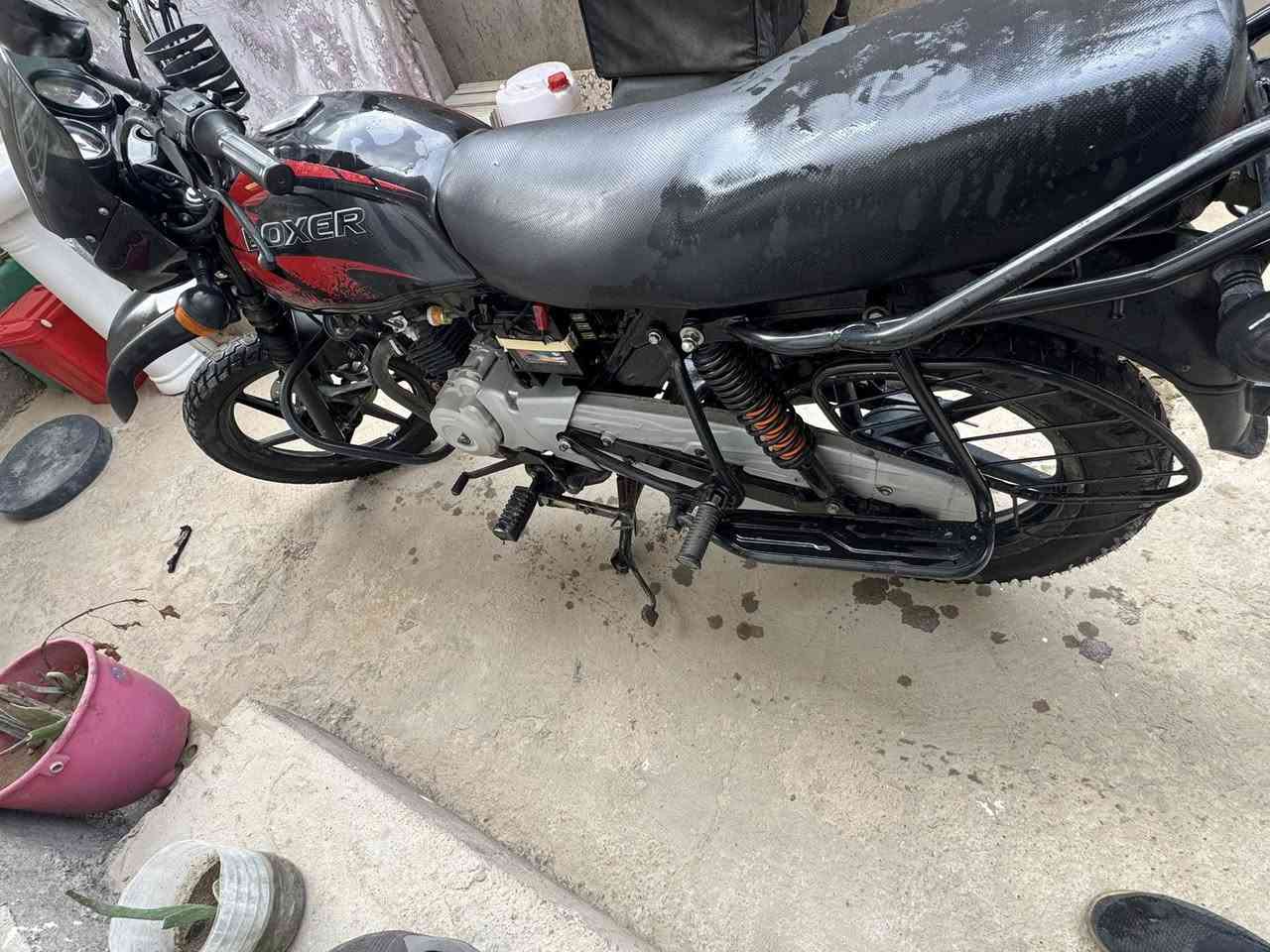 دراجه بوكسر للبيع موديل 2021 اوراق كامله مامرقمه بيها خيط تبخير   السعر 900وبيها مجال  
مكان جسر ديالى


**إذا كنت صاحب هذا الإعلان وتريد حذفه لأي سبب، رجاءا أرسل رسالة إلى الدعم الفني**