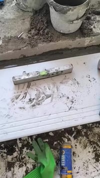 خلفه سيراميك أرضيات فقط شغل هندسي مثل ماموضح سعر المتر ارضيات 5.5 بايا...