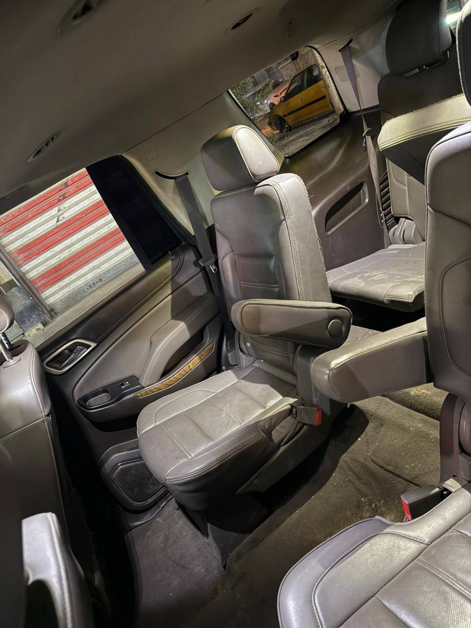 جمسي دنلي فول مواصفات (vip) 
جكات 1/1  موديل: 2019 / 
ماشيه 80الف وقابل لزياده
السيارة بيهه جاملغ وبنيد 
مواصفات:العينه إلكترونيه 
فور ويل +تو ويل+اوتو
بصمة وتشغيل عن بعد
  فتحة سلايد 
سيستم سماعات كلش عالي 
داتا شو وعرض على الجامة الامامية
شاشه بسقف 
لايتات زنون اصل عدسات
بلاجكتور زنون LED 
بصمة ابواب 
تشغيل عن بعد 
كشنات  كهربائي 
كشنات خزن 
كشنات تدفئة وتبريد 
كشنات خلفية تدفئة 
كشنات مساج
دبلات كهرباء  
رادار امامي خلفي 
رادار نقطة عمياء 
رادار خط شارع 
صندوك كهربائي 
شاشات عدد 2
حساسات امامية خلفية 
مرايات كهربائي 
عدم تصادم
توقف ذاتي
*********** محافظة ميسان
