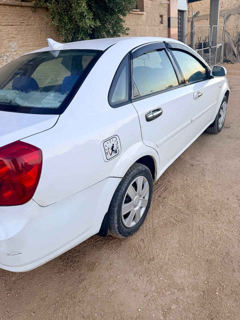 شفروليت اوبترا ... موديل ٢٠٠٧ وارد خليجي  
سياره جاهزه مكينه و كير و تبريد 
بيها كم قطعه صبغ (ابيع حزام ) ... 
رقم كربلاء  قريب ع المميز تحويل مباشر. ... 
مكان السياره كربلاء فقط بيع السعر 63 ورقه قابله للتفاوض 
مكلف بالنشر اتصل ب صاحبها وتفاهم ويا يوجد واتساب 
***********
