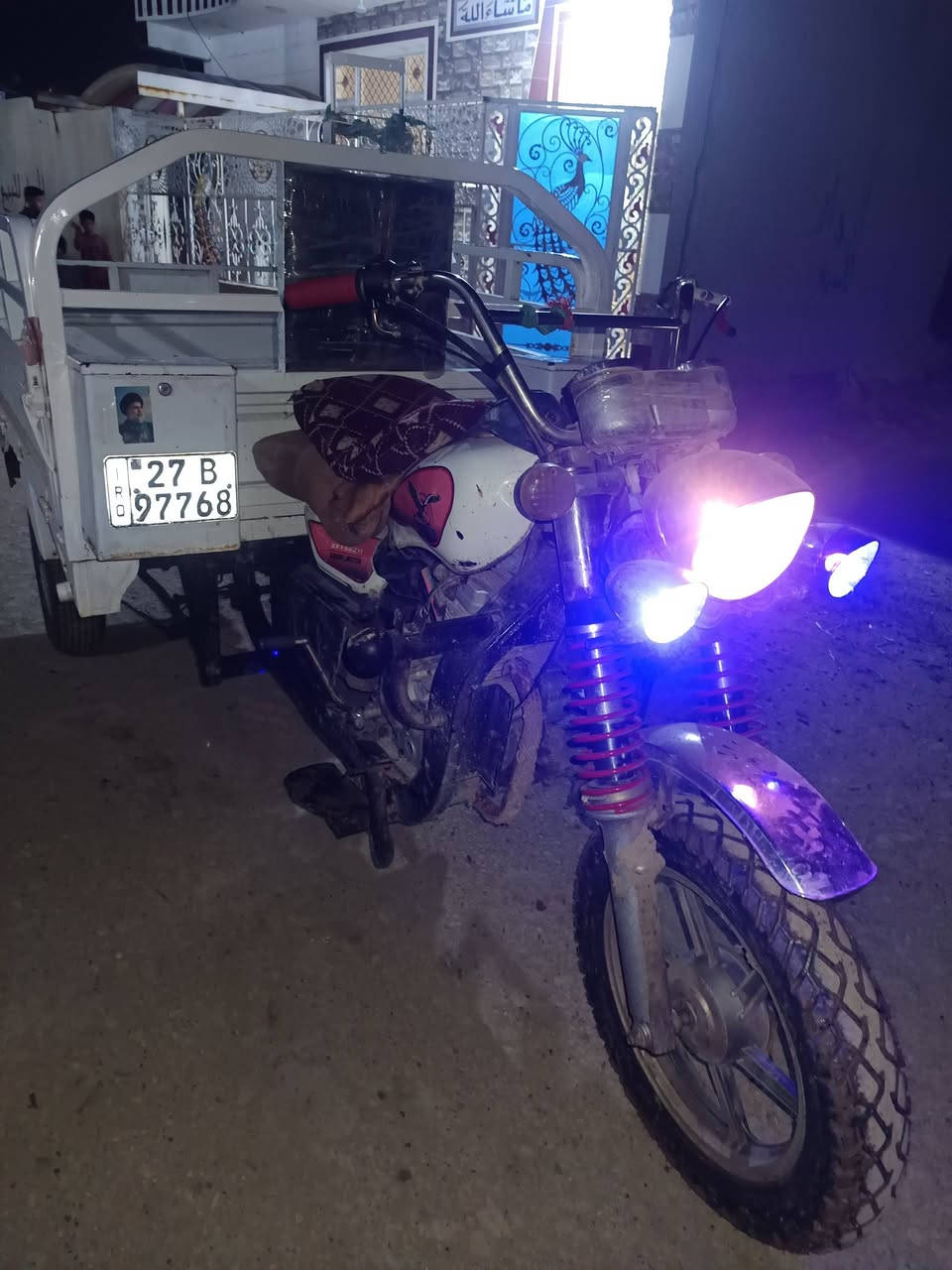 السلام عليكم ستوته للبيع رقم انكليزي صقر فحل موديل 2019
***********

*********** مكلف بل نشر
