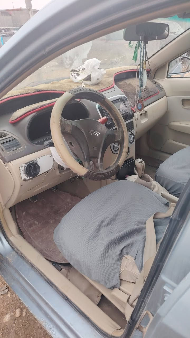 شيري فلاوين موديل 11 مكينة كير جدا نضيف
بيه ظربة خفيفة بالصندوق الخلفي
كهربائيات جاهزة حدادية ضعيفة
سعر 27 بيها مجال بسيط
مكان بابل
***********
