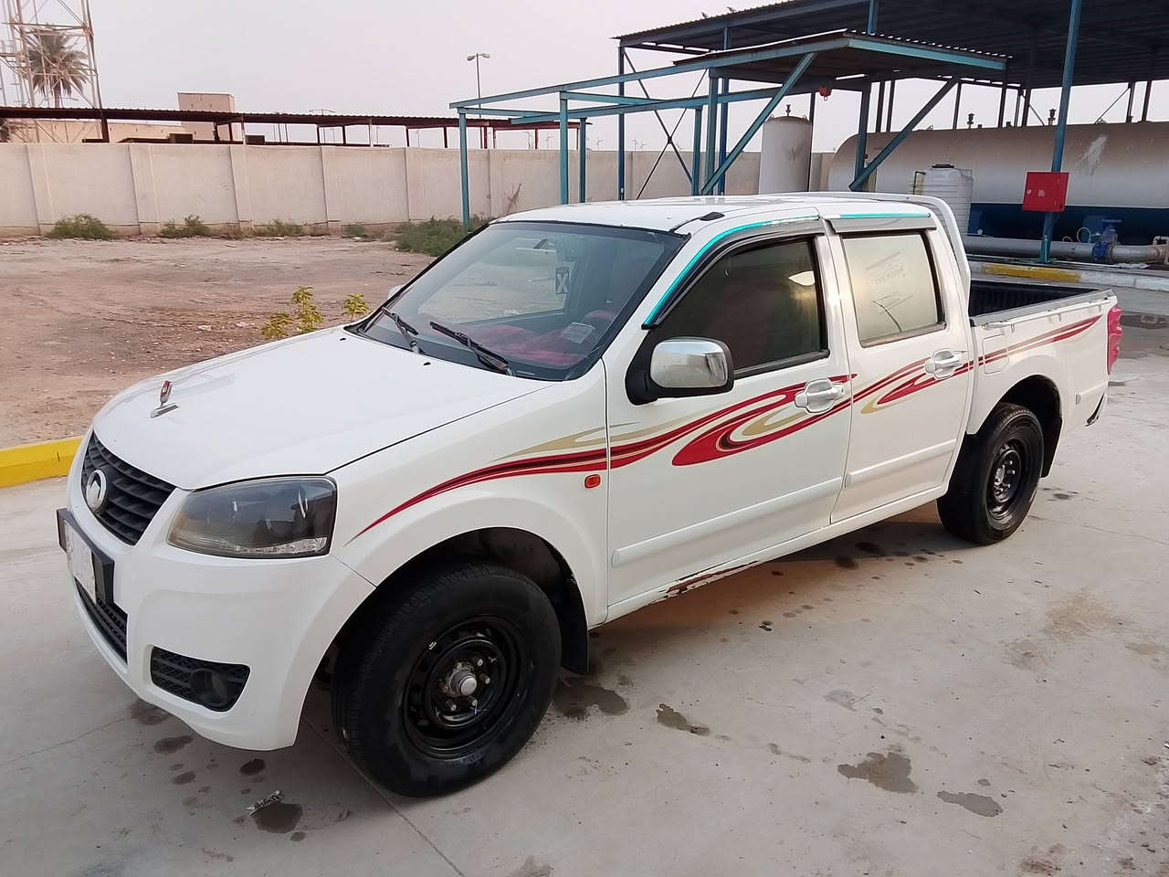 السلام عليكم
كريت ويل للبيع موديل 2013 كير مكينه شرط كهربائيّات كله شغاله سنويه ل 2027 السياره مكفوله من الكلبه والحادث مصبوغه حزام فقط تخم ويل ياباني 
السعر 65 $
مكان السياره سماوه الهلال 
للاستفسار ***********
