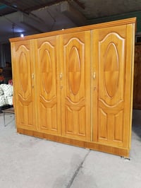 كنتور اربع ابواب • مستعمل نضيف • محل فؤاد النجار