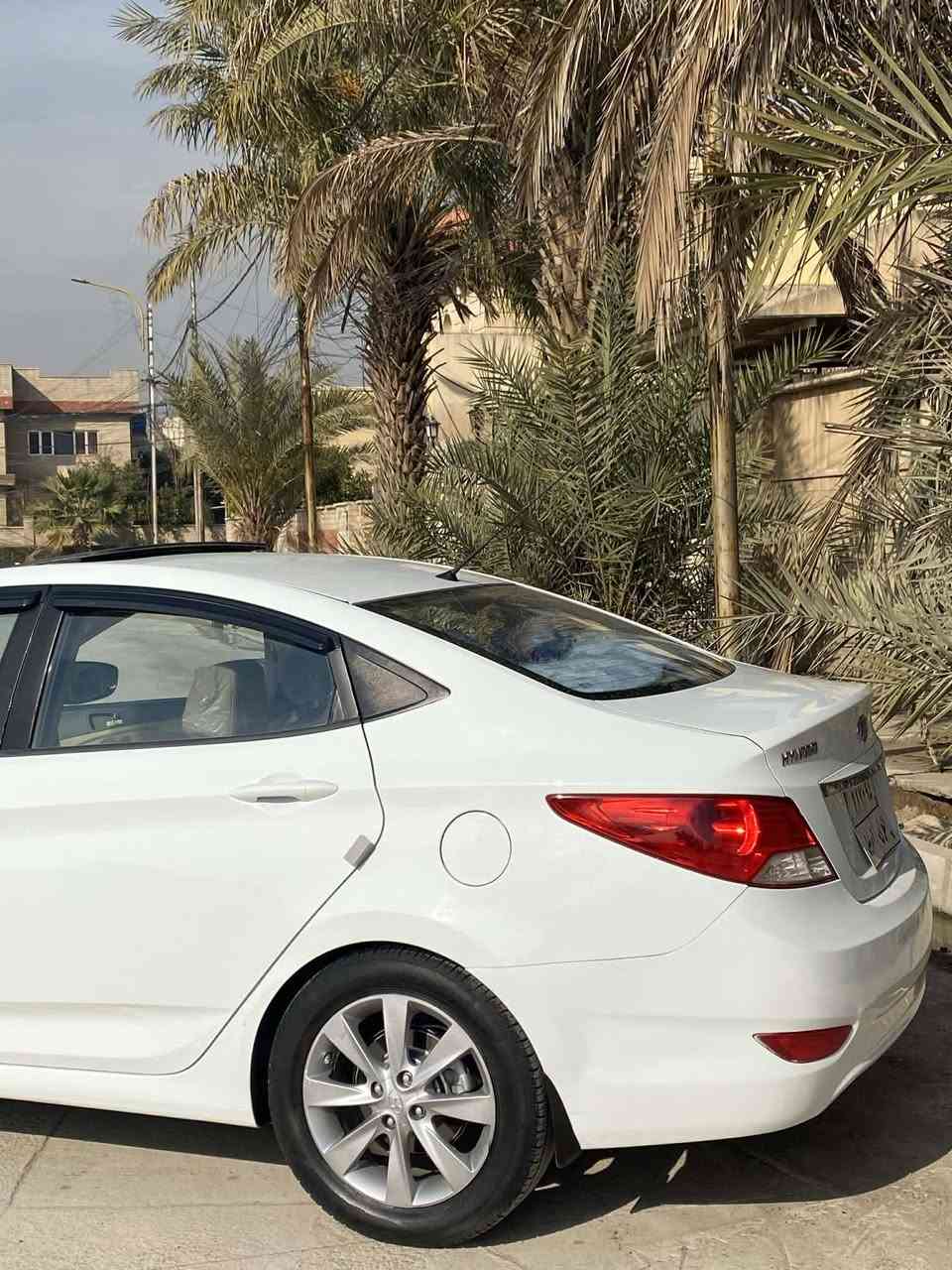 اكسنت خليجي فول مواصفات رقم اربيل سنويه جديده حجم المحرك 1600 دوش المرغوب شرط  ..سلايت..اشاير بالمري..اربعه دسك..بلوتوث حاكيه..محرك بالكارتون مامفتوح شرط بلا صرف وبدون نغخ..طخم تايرات وباتري وكهربائيات جديده..بيها صبغ شويه من الباب الخلفي وداير الجاملو..السعر 104 العنوان موصل الايسر حي البعث تقاطع الجسر الرابع قرب حلويات الذهبي...*********** يوجد واتساب بالرقم..
