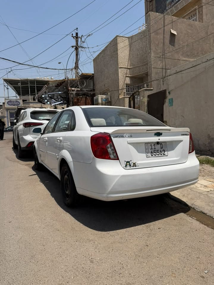 السلام عليكم قبل كلشي فلوسك يمك حلالي يمي فا لتكسر با حلال العالم  سبب البيع صار عندي ضرف مستعجل وبا العافيه على الياخذهة من كلب ورب وشرط البيع تحويل يعني كبل تسوي عقد مروري مو تكلي بعد مده احولهة شرط البيع كبل تسوي عقد مروري 
 اوبترا موديل 2011 خليجي الشركة العامة السياره بيهه جاملغ الايمن صبغ السياره مامشتغله تكسي نهائياً ماشيه 155 الف حقيقي كير مكينه خير من الله لاتنقيص لاصرف لانفخ تبريدهه ثلاجة ماشاء الله السياره قبل 6 ايام حولتهه با اسمي ارقام وسنوية وهزة جديدة كلهه السياره عليهه ادامة من الدعامية للدعامية كله جديد صارف عليهه مليون الله شاهد ورسولة اي نقص ماعندي با السيارة للبيع با 76$ مكاني بغداد الكرادة السياره تجي وتشوفهه اذا معجبتك نضافتهه ونصبتهه اطيك كروتك واني الممنون واني السياره ماخذهه با 75 بدون صرف وعندي مكاتبه موجودة قبل شهر  والسوك كلشي بي حته با 50$ تلكا 
*********** ابو علي 
*********** علي
