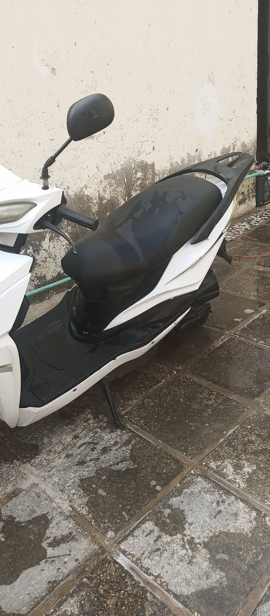 سلام عليكم دراجه جامبو البيع صيني بسعر مناسب تصل بهاذ رقم وتساب  
***********
