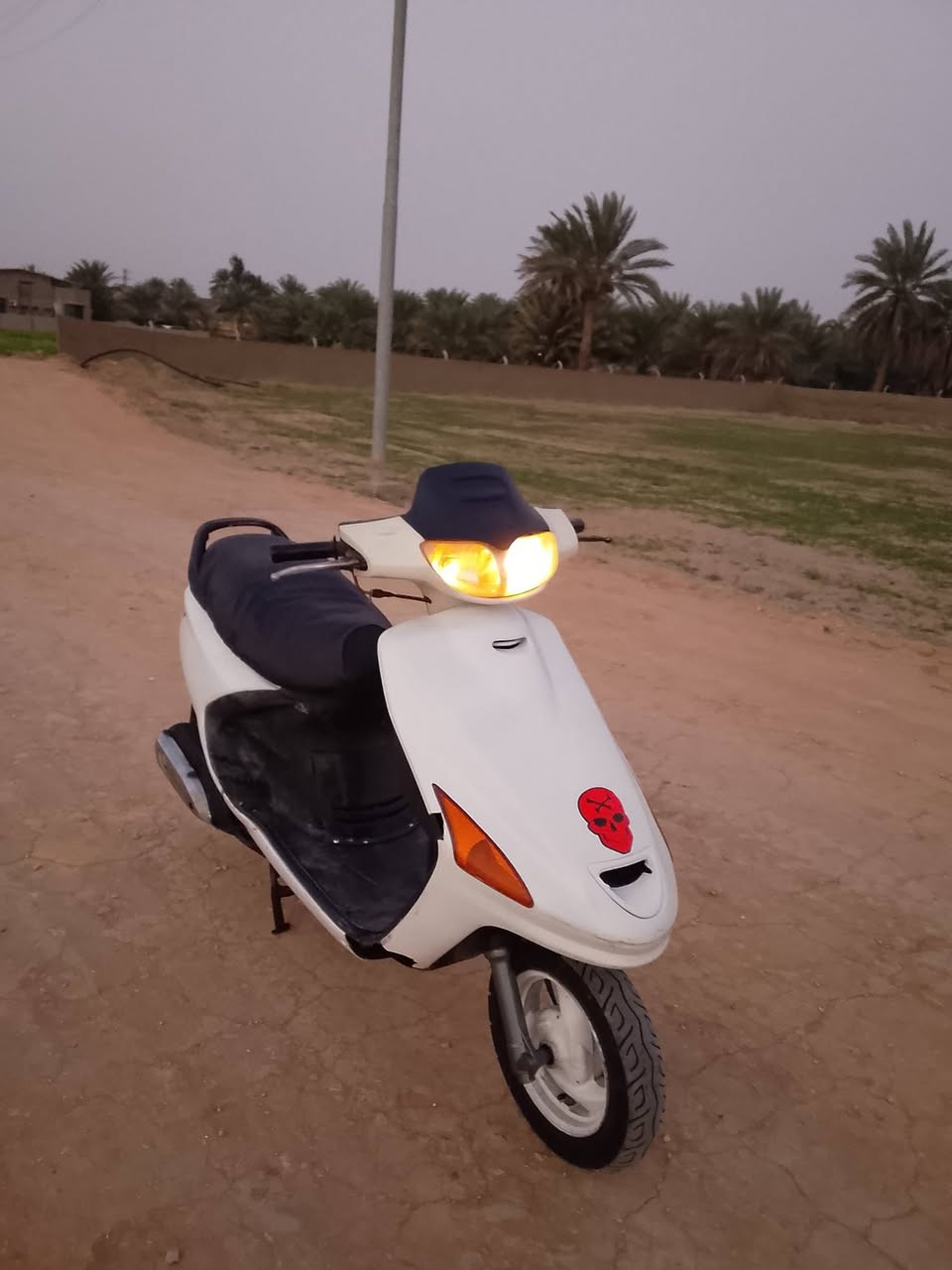 دراجه فراشه للبيع مكان حله ناحية النيل نقص باتري محرك مفتوح كهربائيّات شغاله للاتصال  *********** متواجد خاص
