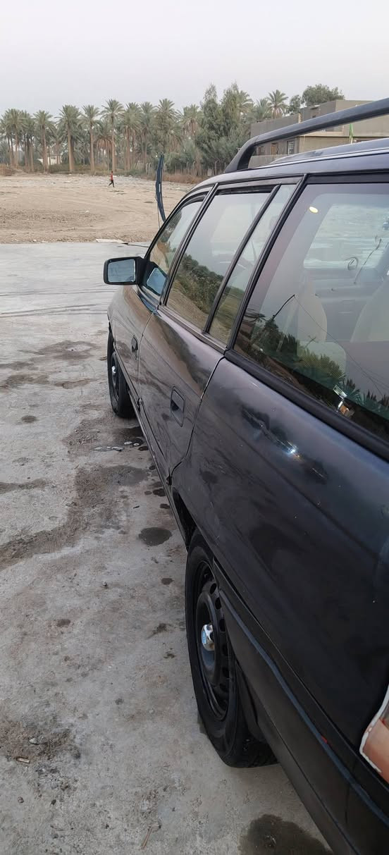 سلام عليكم من رخصت مسؤل الكروب سياره نوع استره استيشن موديل 93
لون اخضر زيتوني رقم انكليزي بأسمي سنويه مجدده لل2029 ايرباك سليم عدادات كجات كلها شغاله سايد بريك شغال مكينه 1800اولت البارحه كصيتله حاويه مكينه وكير جدد كارتون حداديه 90‰100   شاشه بلوتوث شغاله السياره بيها جراد بلبنيد وبدون صبغ والجاملغ جهة السايق امبدل سبب جراد قوي وبدلته السعر 40وبيها مجال  مكان السياره بابل الكفل  للستفسار عله الرقم *********** فيس بوك متواجد
