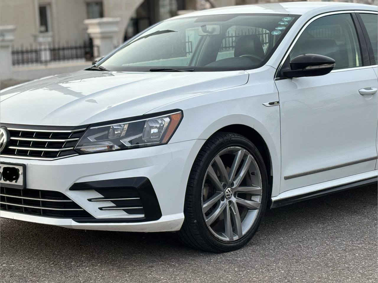 ڤۆلکسواگن پاسات2017 
مەکینە ۱.۸ وتوربو مەرغوب
121000 میل ڕۆشتوە 
ارلاین
کلین تایتل
سەنەوی جدید
گیرومەکینە بەشەرت زۆربەجوانی پاکی ماوە 

سعر لە کۆمێنت داوابکە ڕاستەخۆ بۆت دیت 📩 

 هیچ خەلەلیکی تیدا نییە 
 
ژمارەی خاوەنی 
***********
